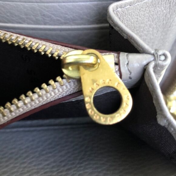 Marc by Marc Jacobs - Picture 6 of 8